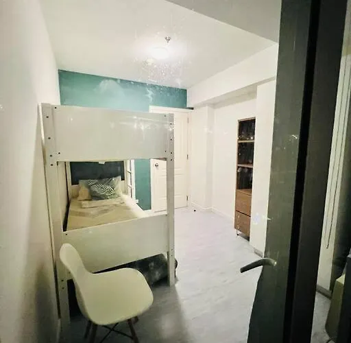 Apartment Azure 2bedroom With Balcony *