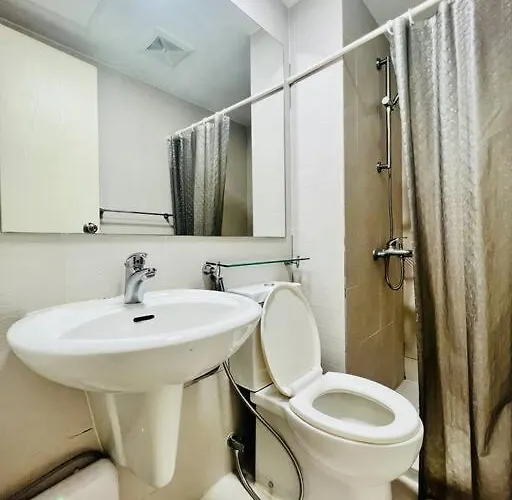 Azure 2bedroom With Balcony * Manila