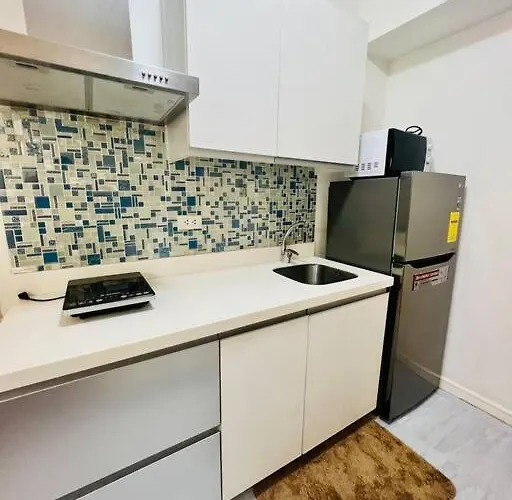 Azure 2bedroom With Balcony Apartment Manila